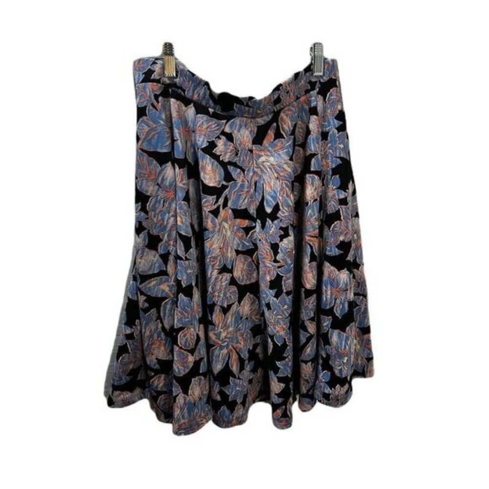 Forever 21 Womens Floral Print‎ Skater Skirt Black & Blue Size M